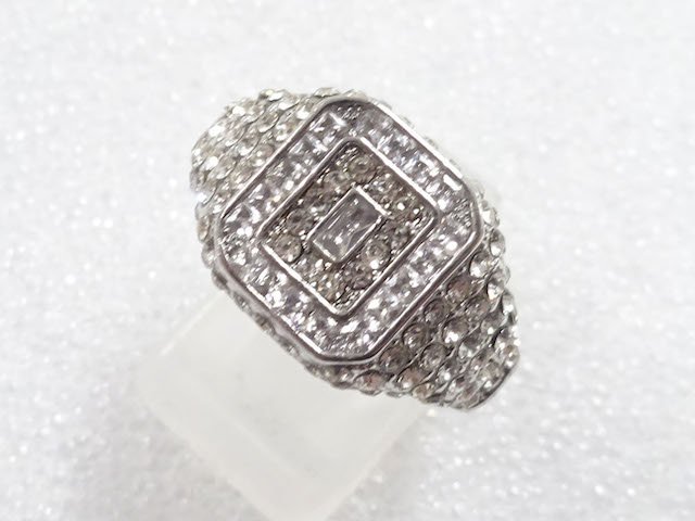 Japanese Kimono / Antique Accessories Metal